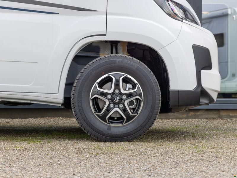 Knaus Sky TI 650 MEG