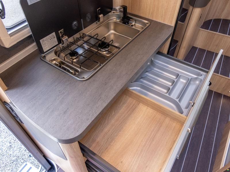 Knaus Sky TI 650 MEG