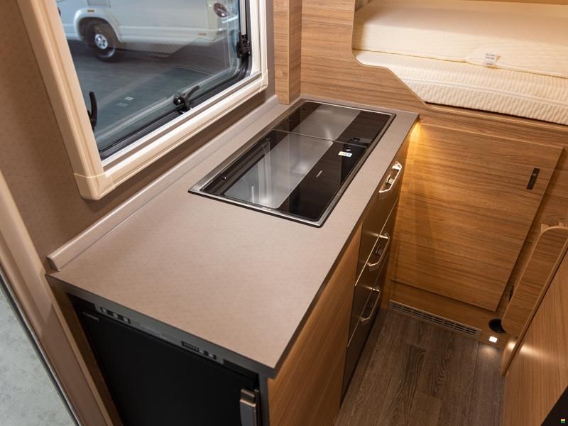 Weinsberg X-Cursion Van 500 MQ Pepper / DHB