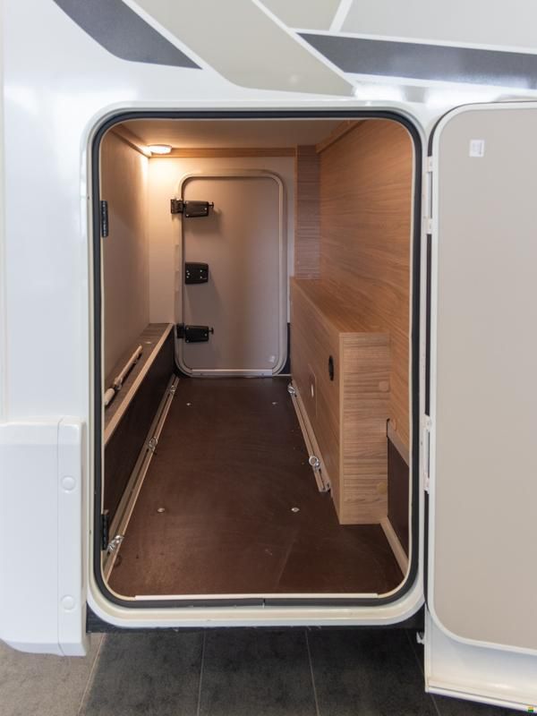 Weinsberg X-Cursion Van 500 MQ Pepper / DHB