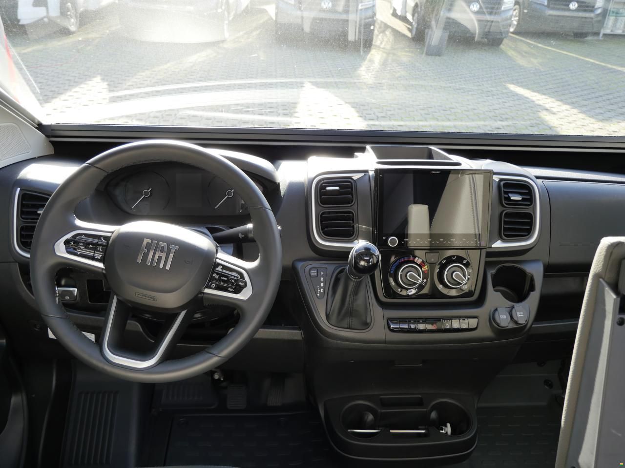 Adria Twin Supreme 640 SGX | 2026