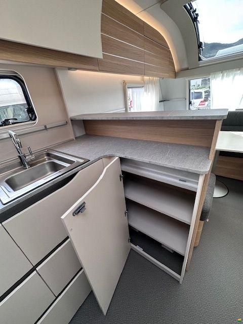 Adria Adora 613 UL Getrennte Einzelbetten