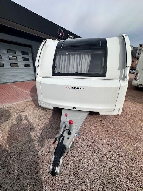 Adria Adora 613 UL Getrennte Einzelbetten