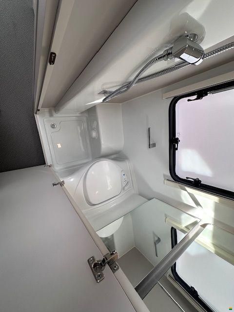 Adria Adora 613 UL Getrennte Einzelbetten