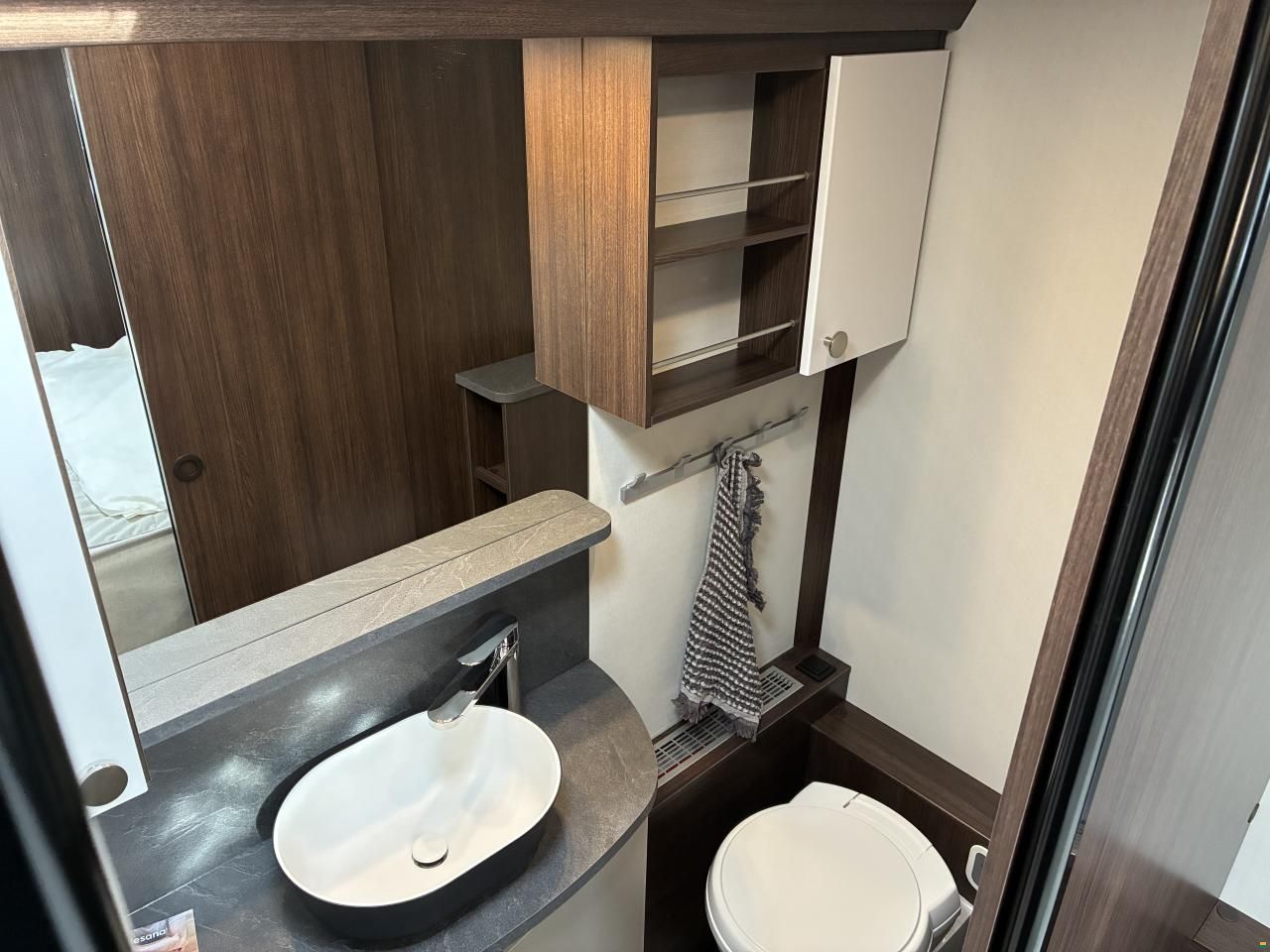 Polar 650 BQDA Black Edition