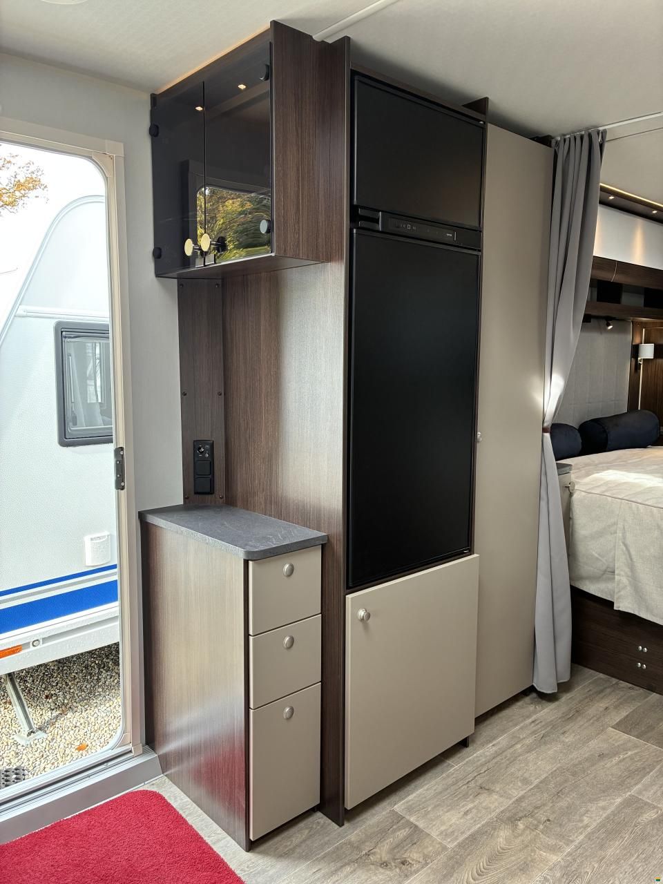 Polar 650 BQDA Black Edition