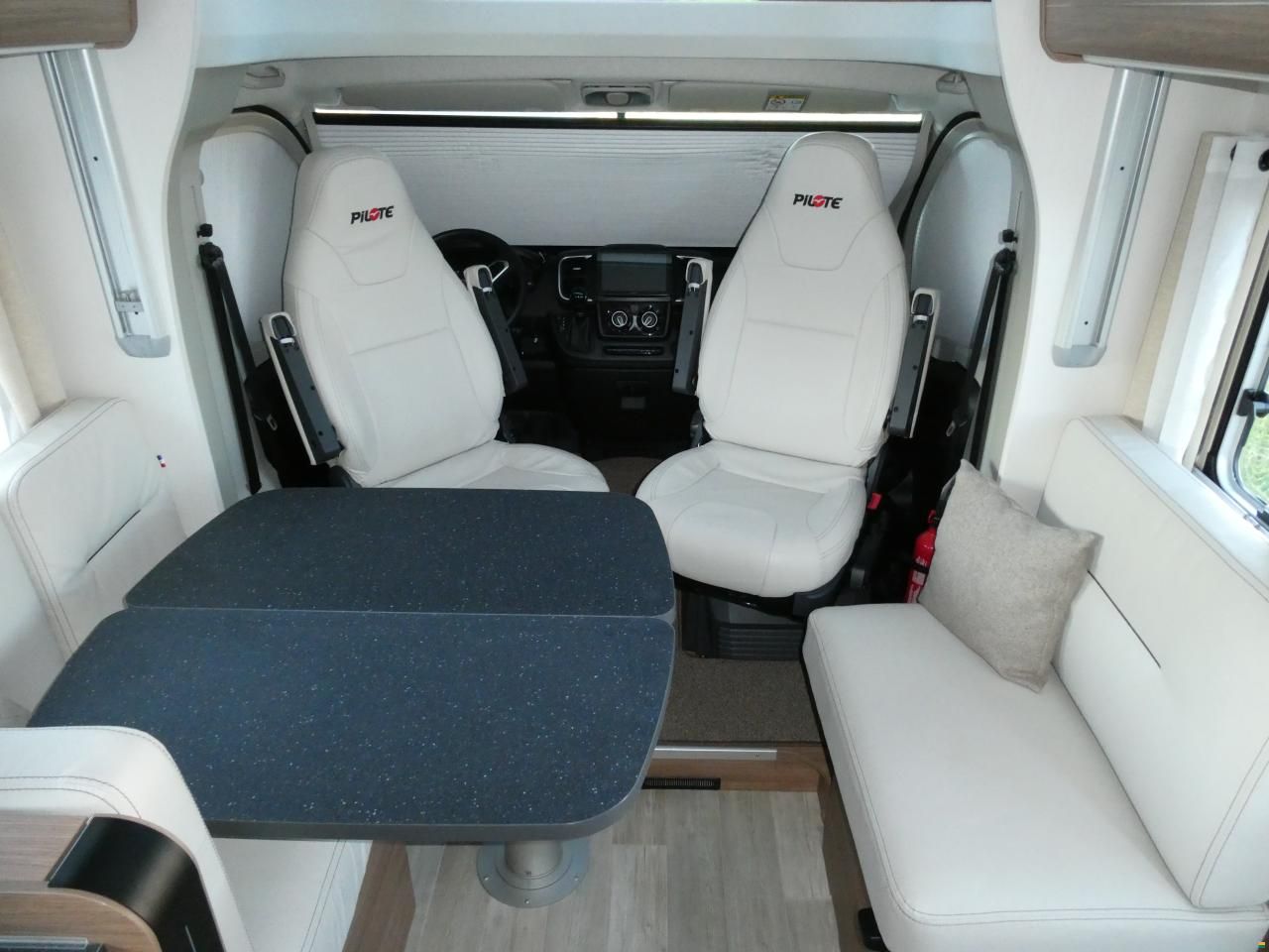 Pilote P726 FC Expression