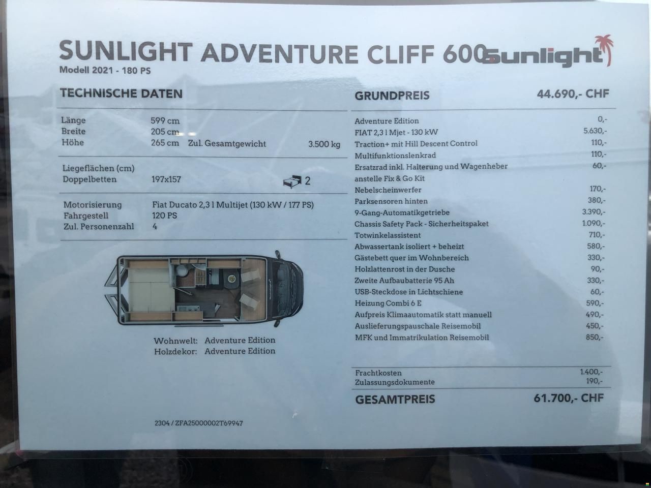 Sunlight Cliff Adventure 600