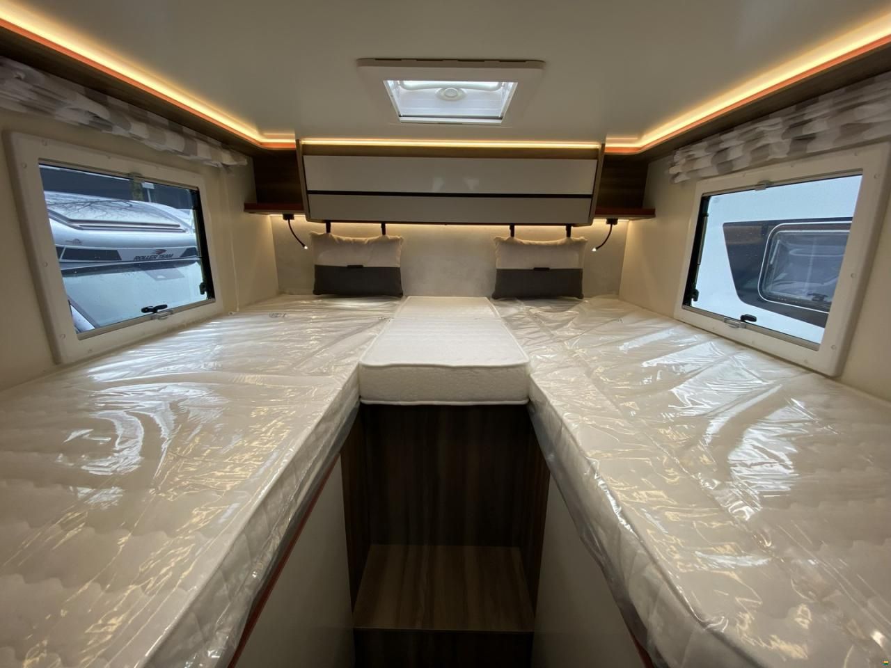 Roller Team Kronos 284 TL, Ford 2.0TDCi 165PS Autom.