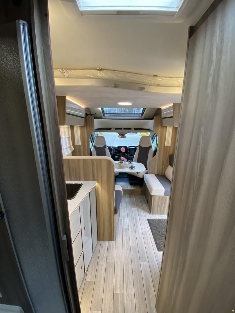 Roller Team Kronos 284 TL, Ford 2.0TDCi 165PS Autom.