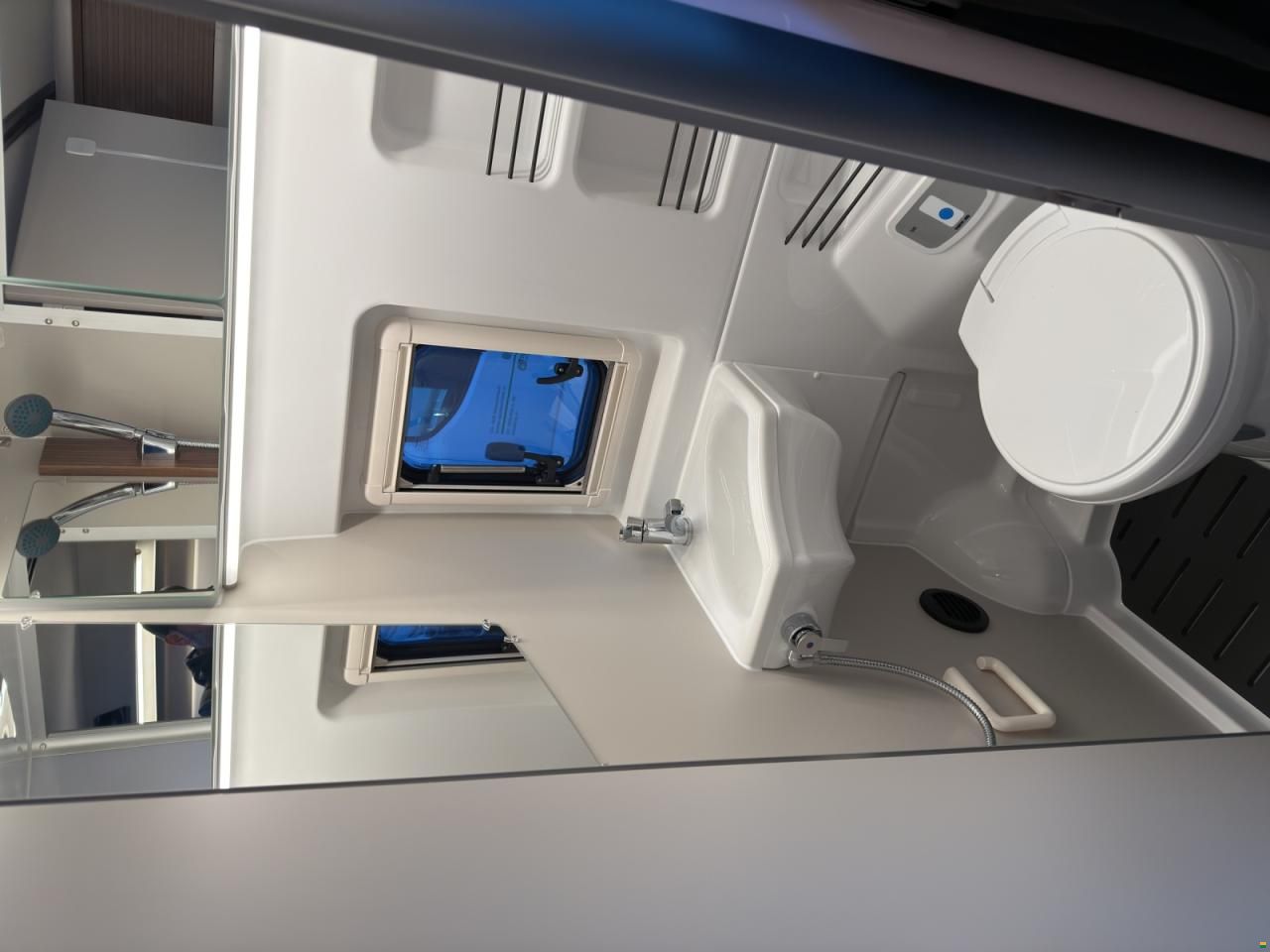 Westfalia Columbus 600E 2.2D 8G