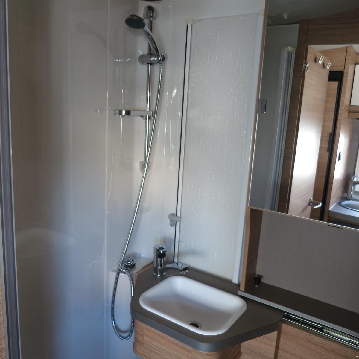 Weinsberg Cara Compact Suite MB 640 MEG