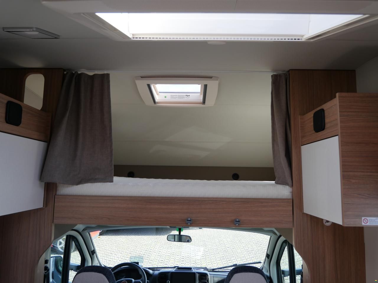 Weinsberg CaraHome 650 MEG