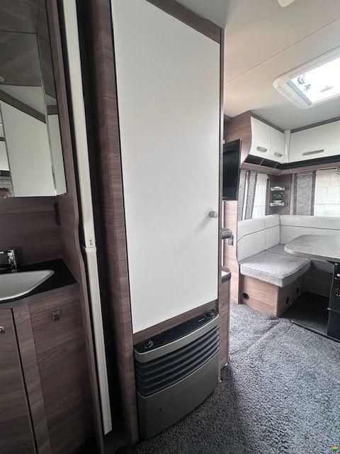 Knaus 450 FU Silver Edition