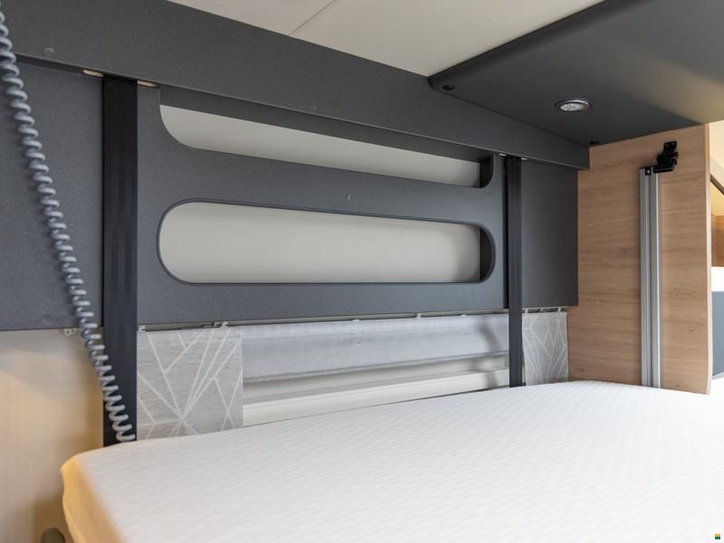 Knaus Live Wave 650 MG Platinum Selection