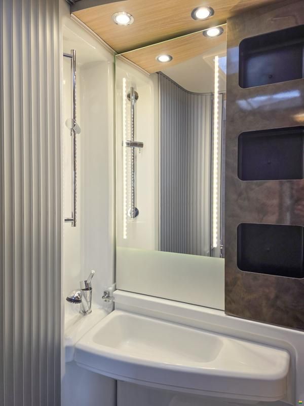 Knaus Van TI Plus 650 MEG Platinum Sel. 4x4