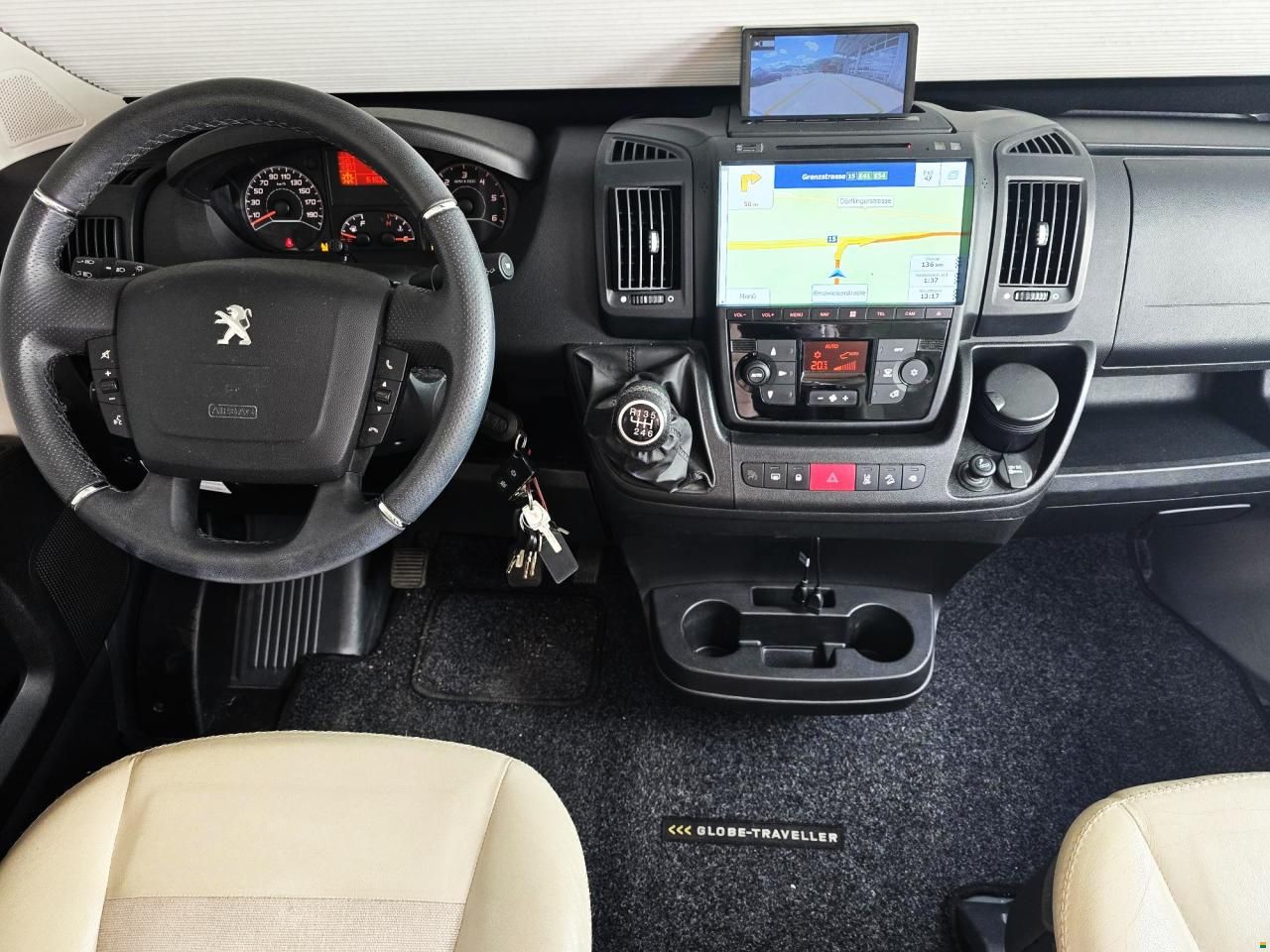 Pössl GLOBE-TRAVELLER VOYAGER Z 2,2 HDI H3