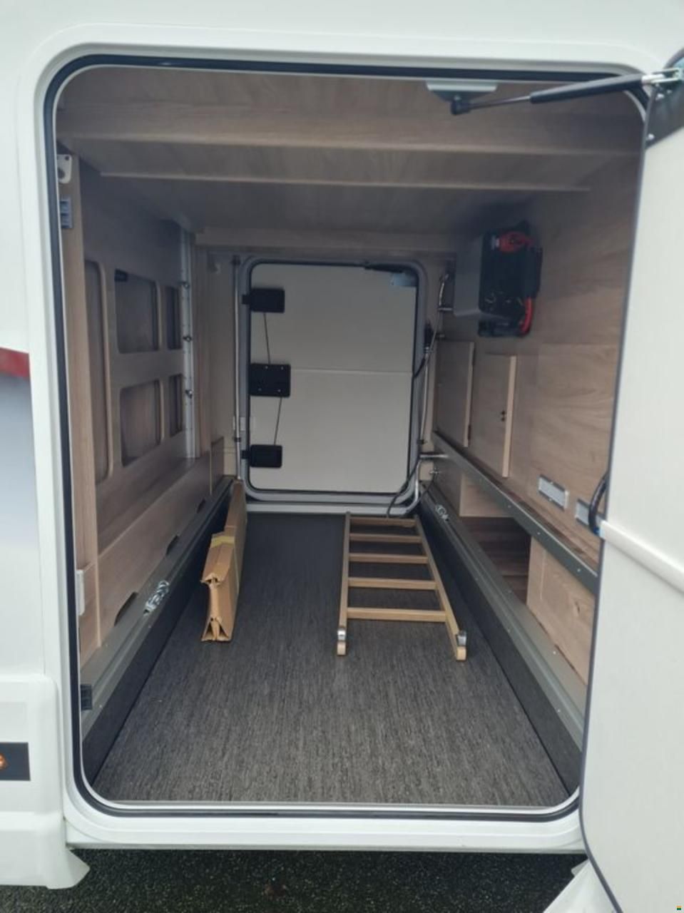 Kabe Imperial i860 LGB