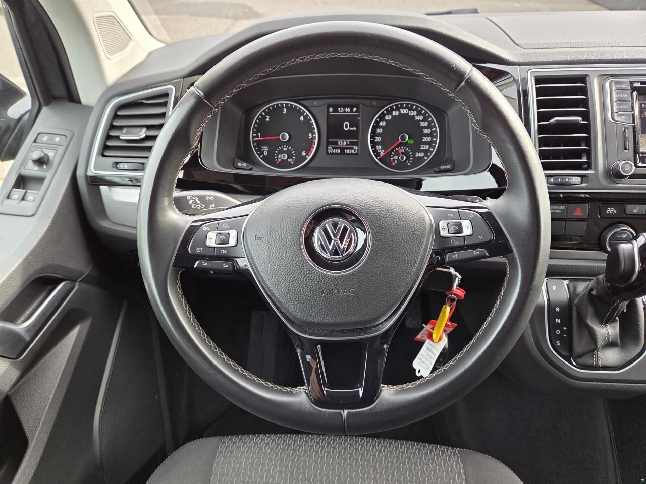 Volkswagen T6 California Beach 4M