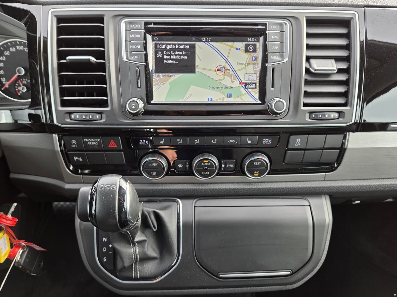 Volkswagen T6 California Beach 4M