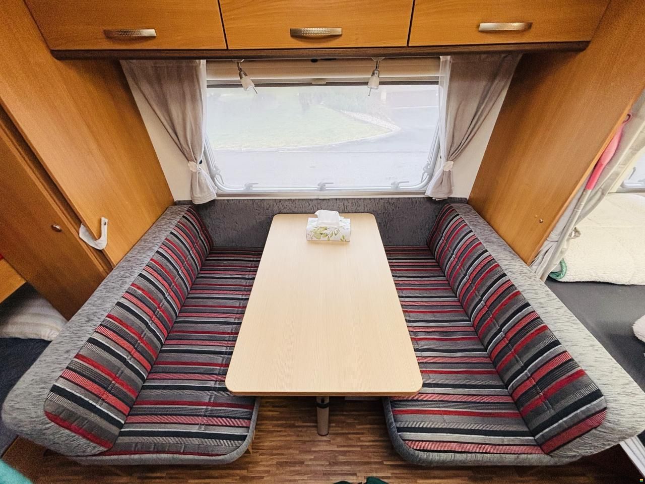 B&uuml;rstner Premio 485 tk