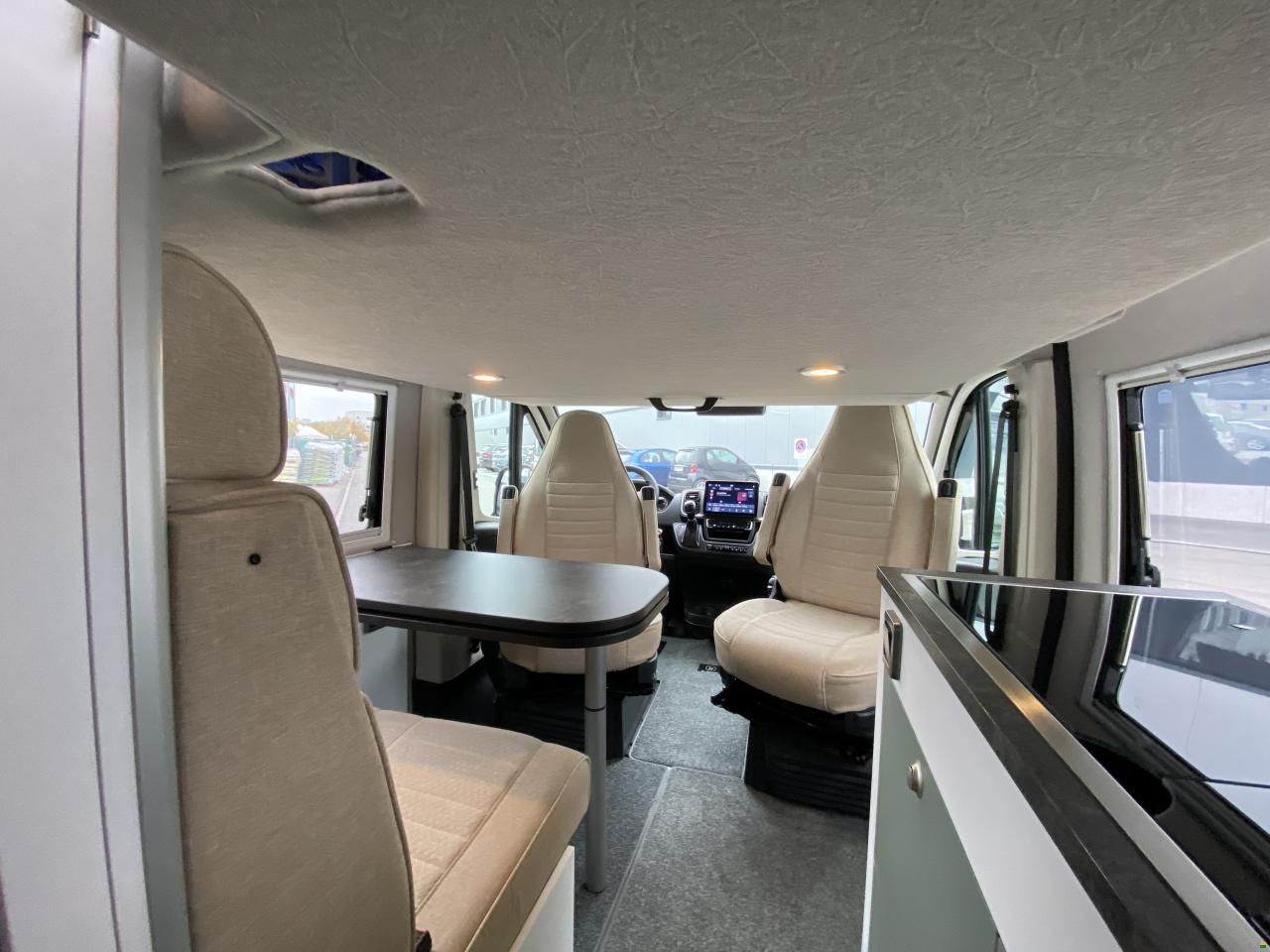 La Strada Avanti EBF