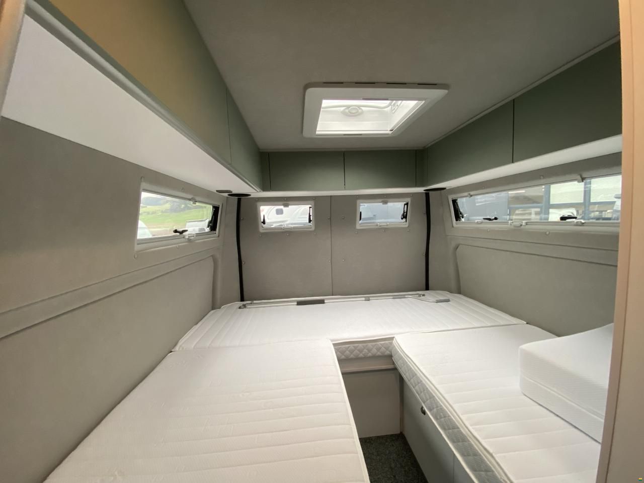 La Strada Avanti EBF