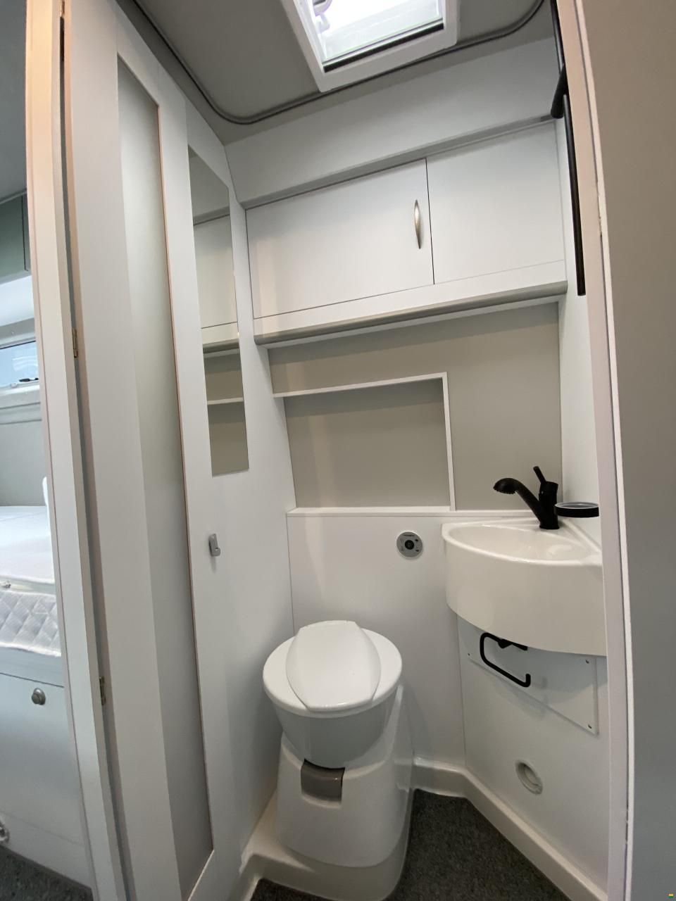 La Strada Avanti EBF