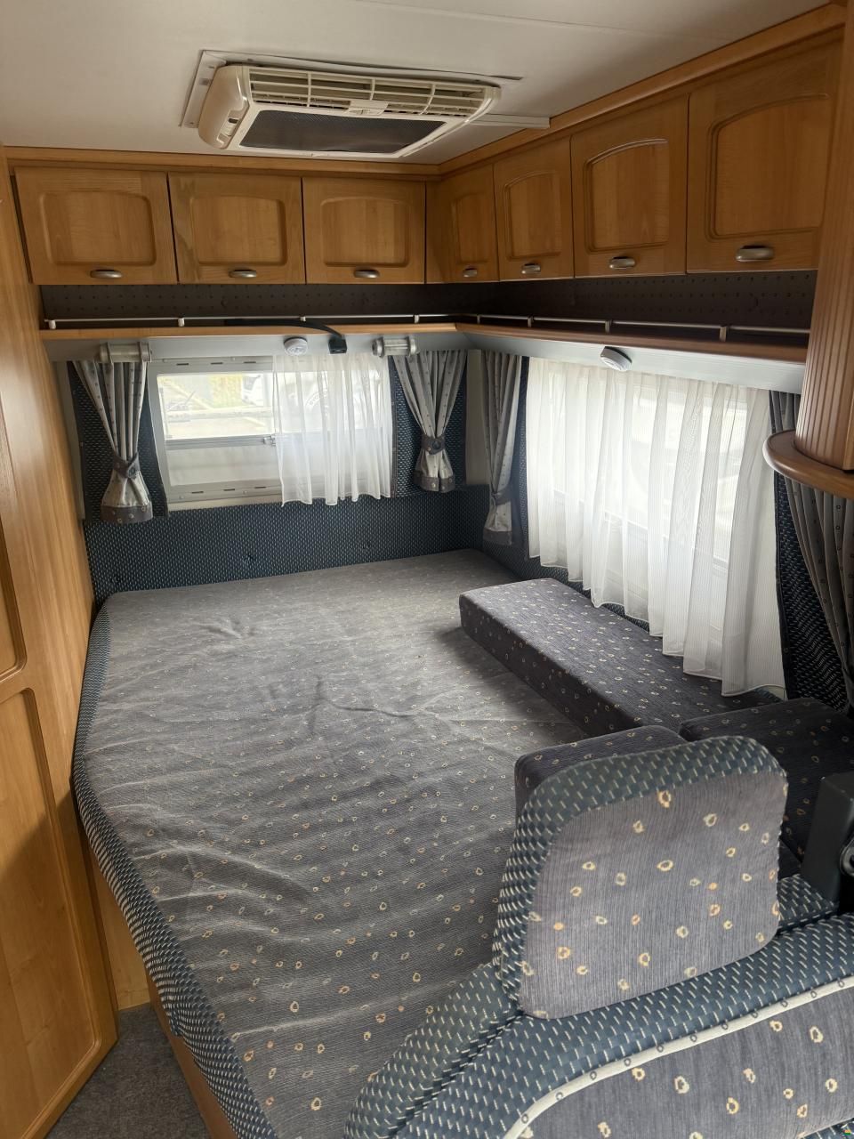 B&uuml;rstner BT 604