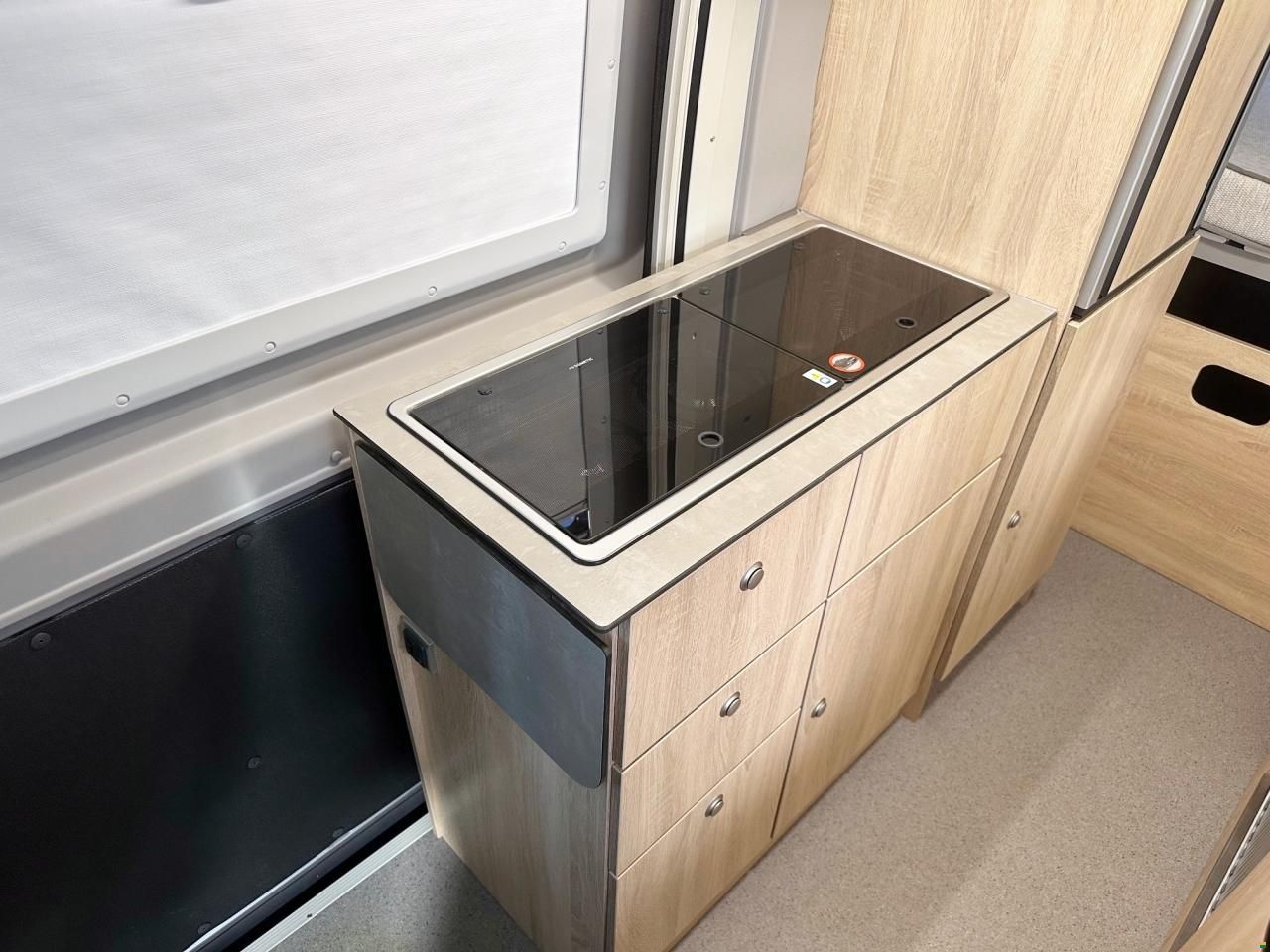 Clever Vans V 600 2.2 HDI AUFSTELLDACH