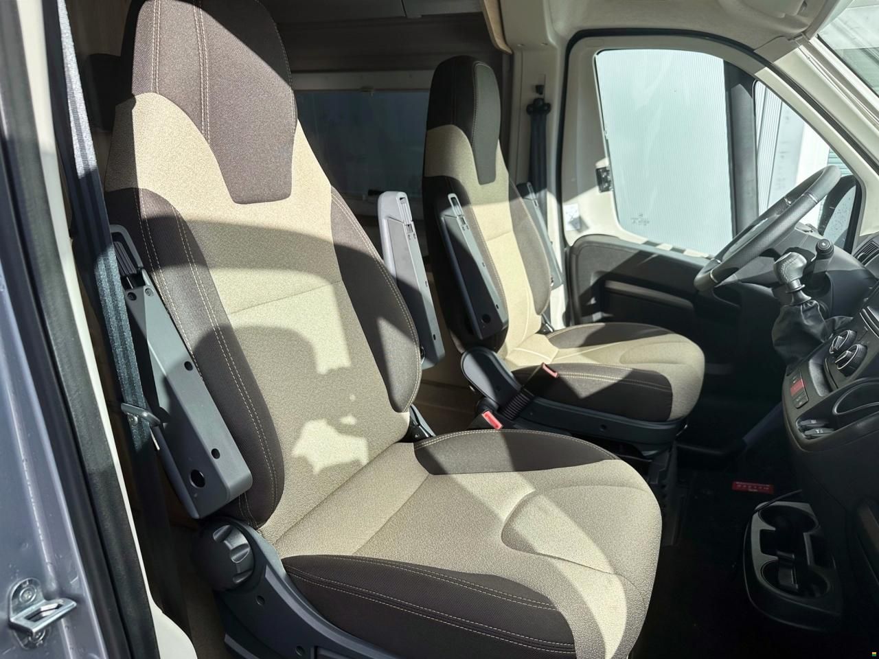 Clever Vans V 600 2.2 HDI AUFSTELLDACH