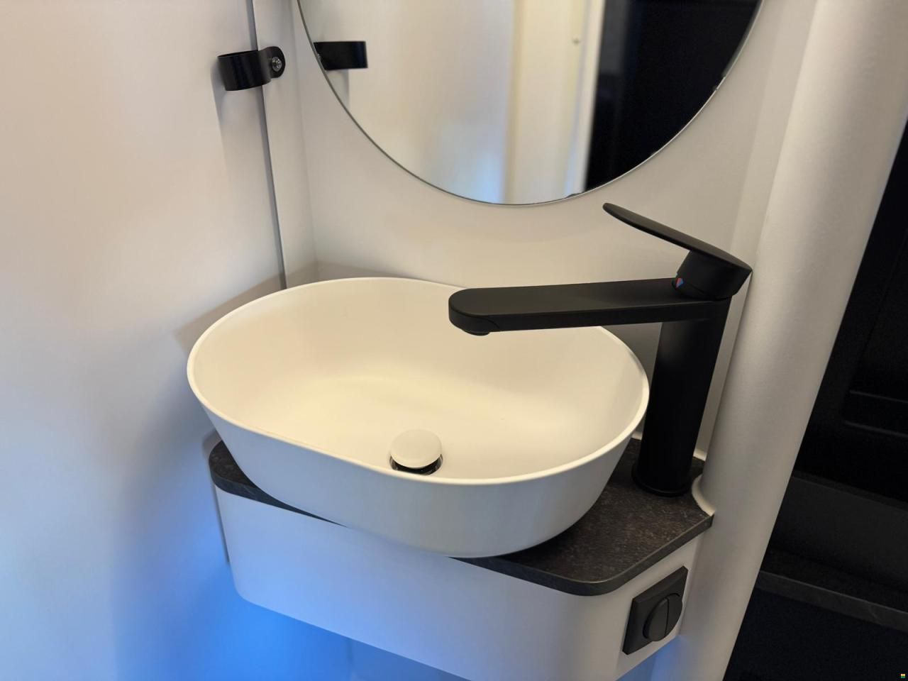 Adria Supertwin 600 SPB 4x4