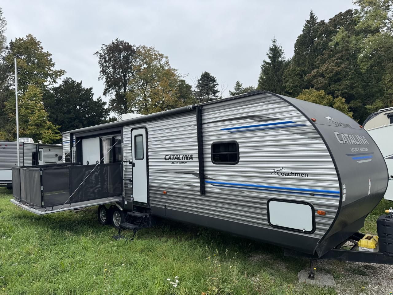 Catalina Legacy 303 RKP