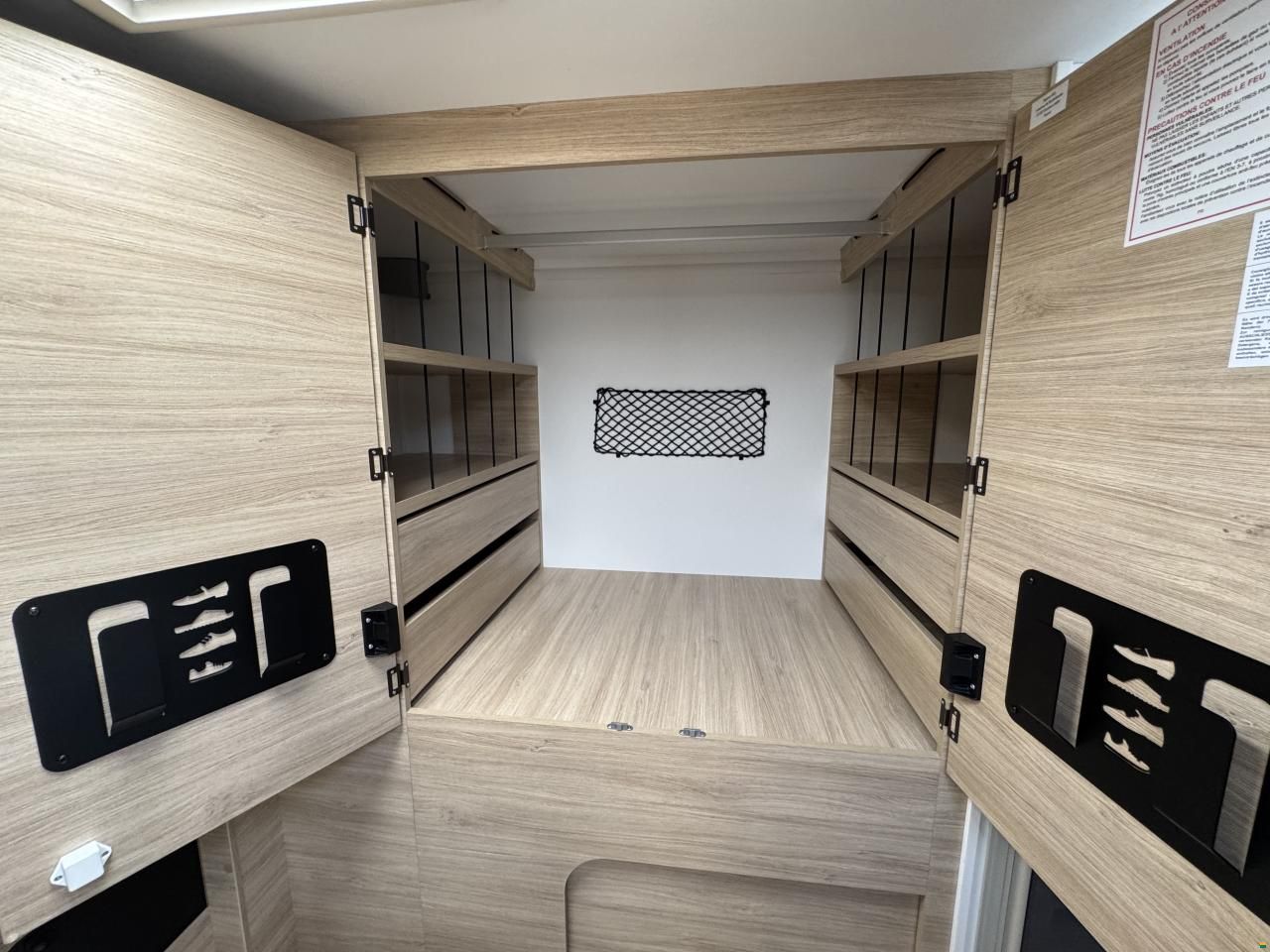 Challenger 260 Graphite Edition