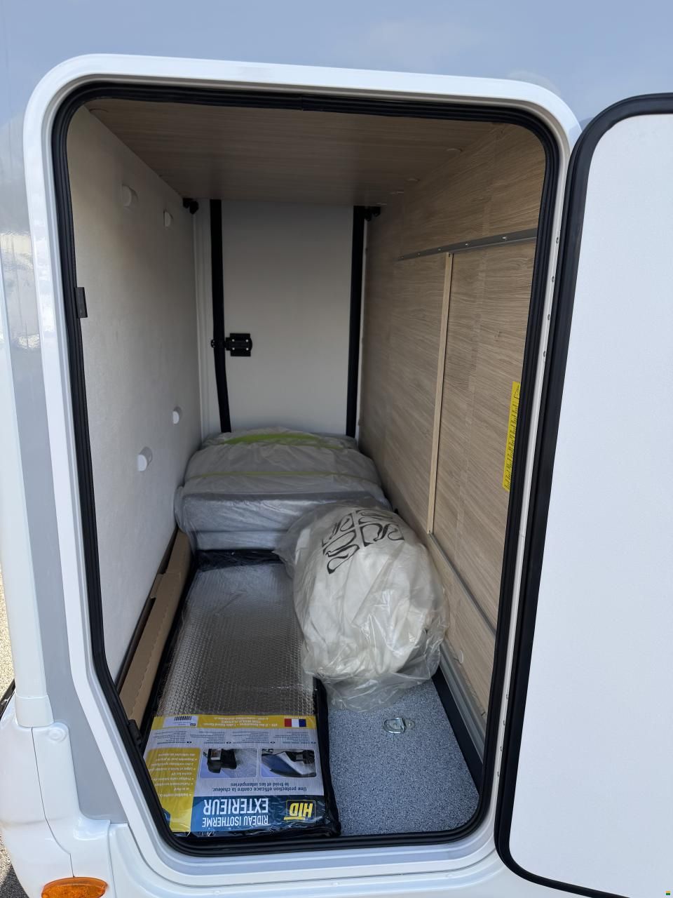 Challenger 260 Graphite Edition