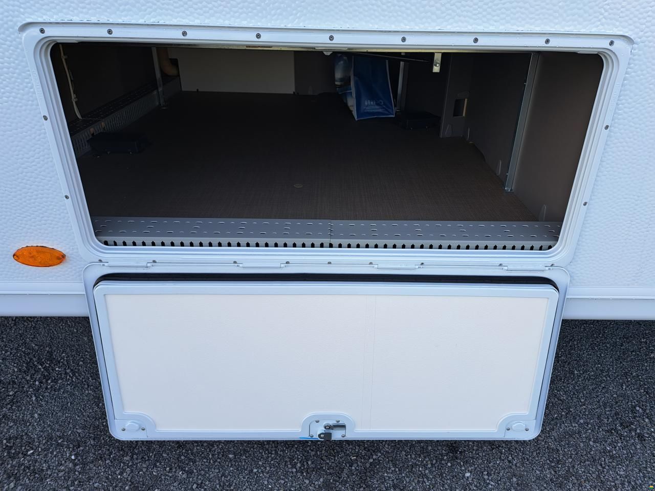 Bürstner Averso 560 TK B66