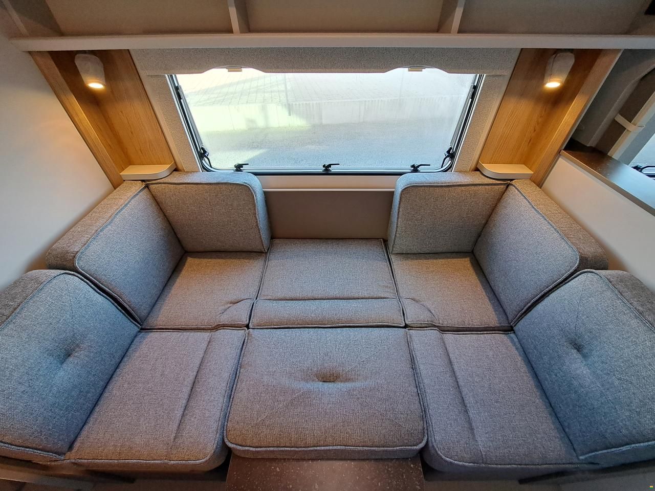 Bürstner Averso 560 TK B66