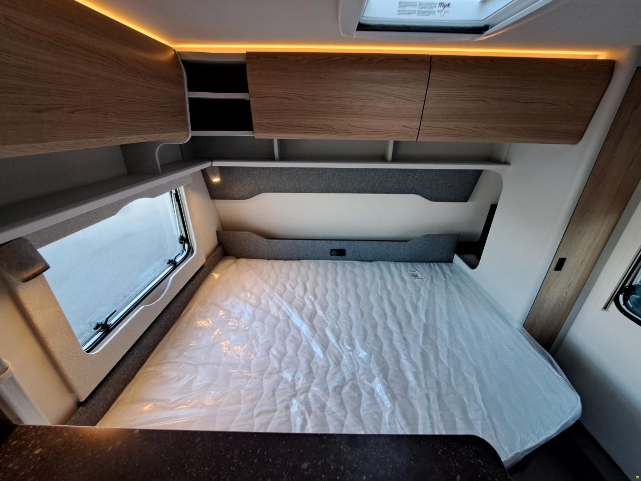 Bürstner Averso 560 TK B66