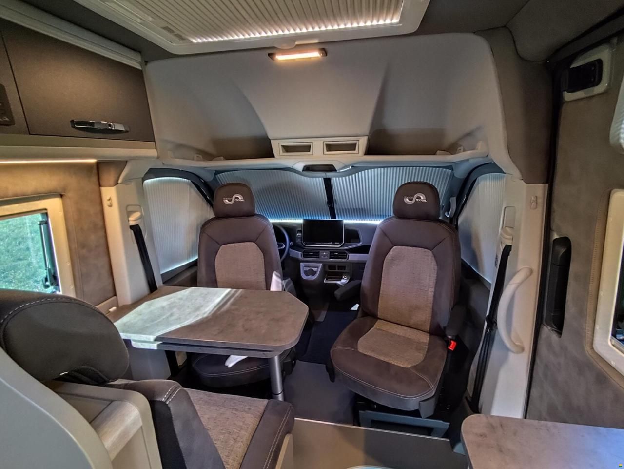 Megamobil Mega Classic 600 S Hubbett MAN 163 PS