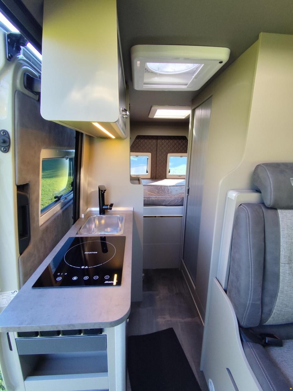 Megamobil Mega Classic 600 S Hubbett MAN 163 PS