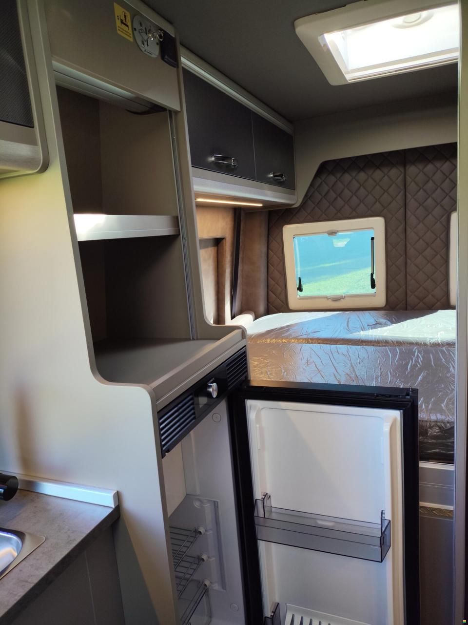 Megamobil Mega Classic 600 S Hubbett MAN 163 PS