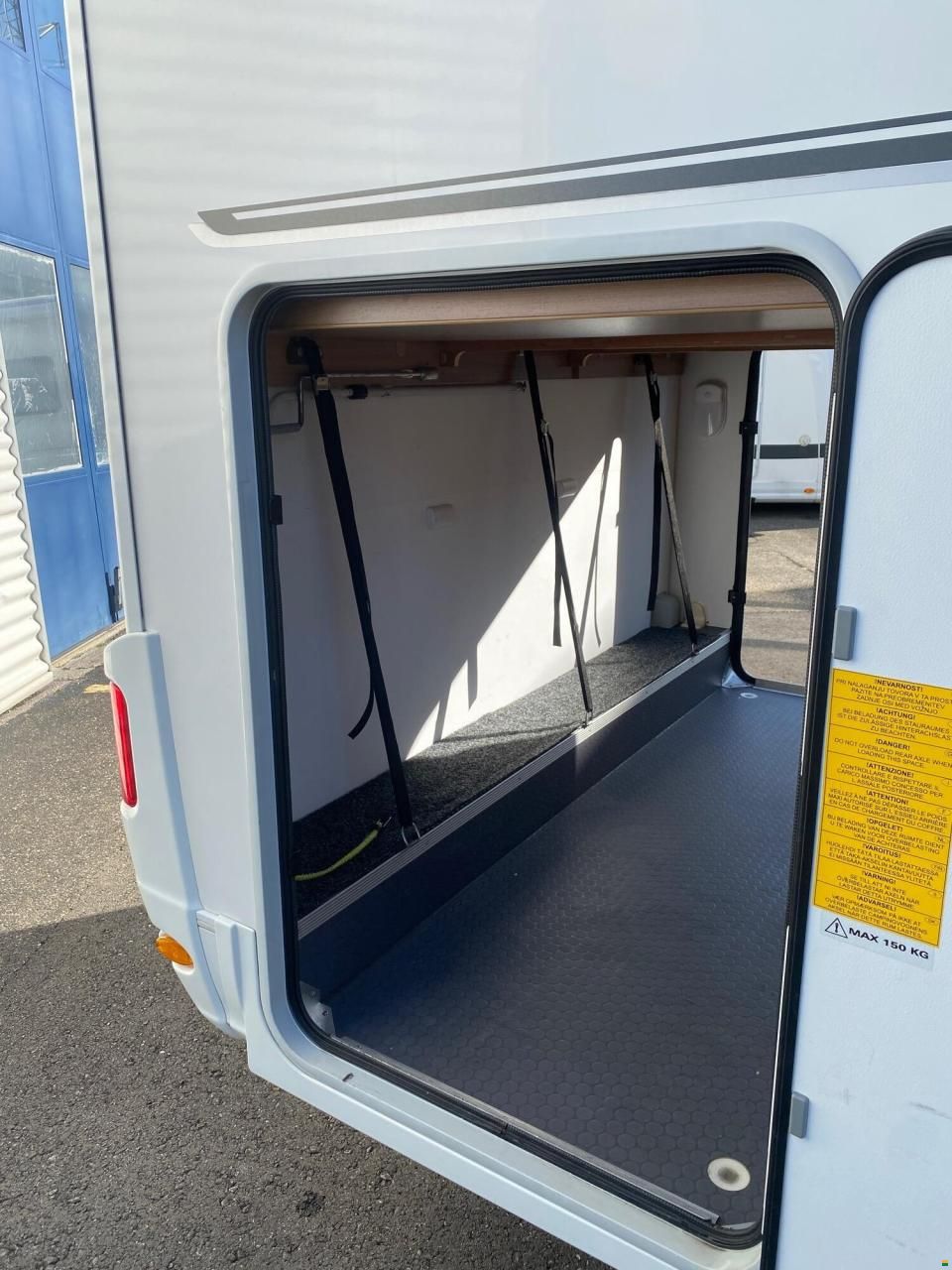 Adria Coral Plus S 670 SL