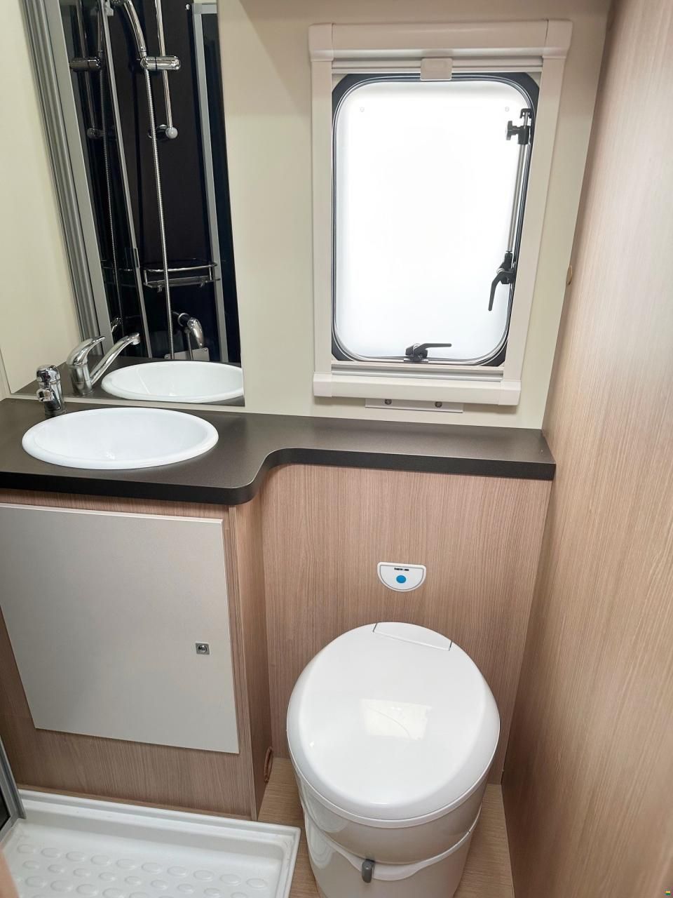 Itineo PJ 6700 ELITE 2.2 HDI