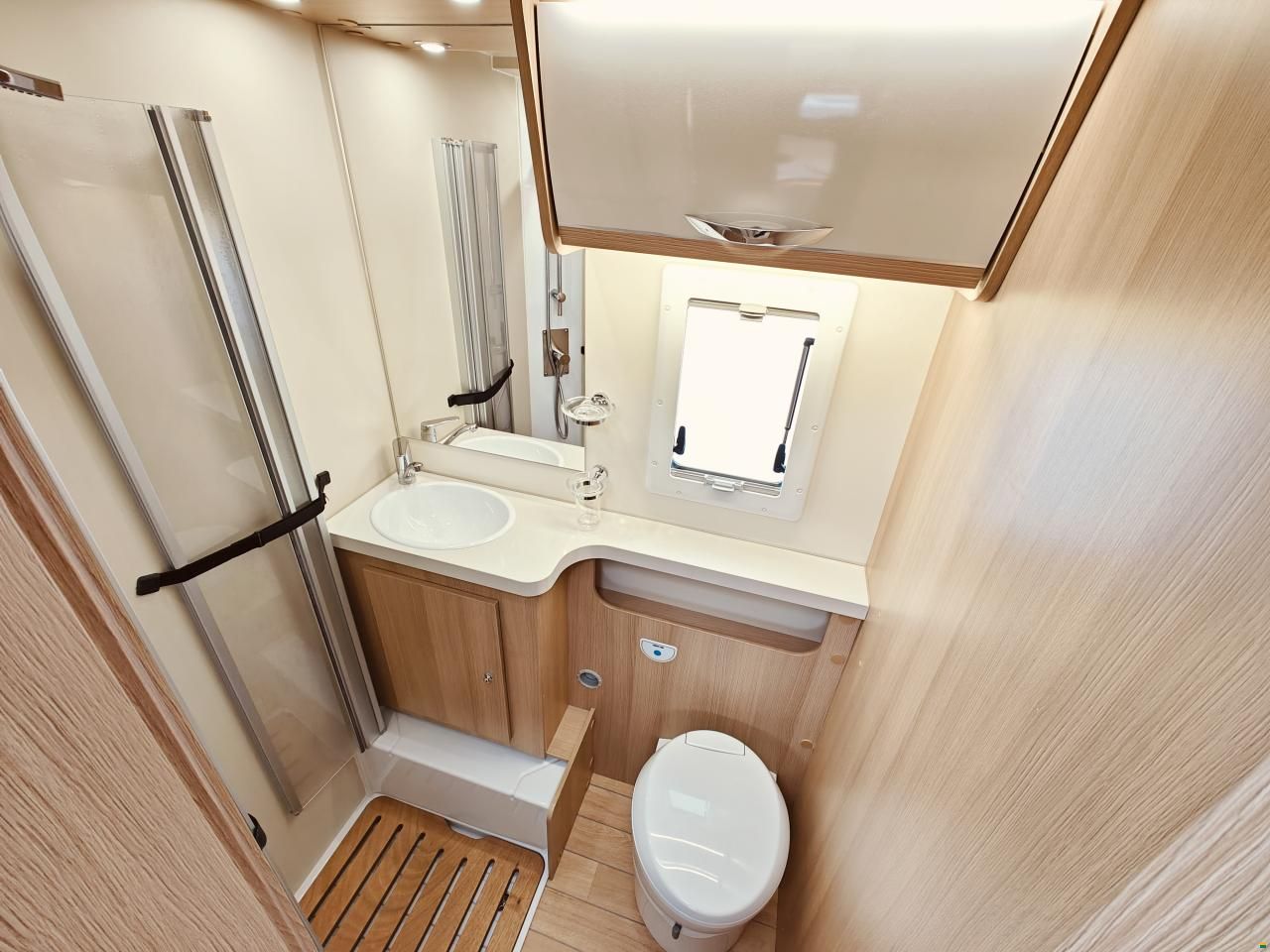 Forster-Reisemobile T 699 EB - 140 - Automat