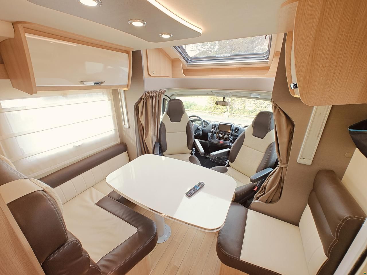 Forster-Reisemobile T 699 EB - 140 - Automat