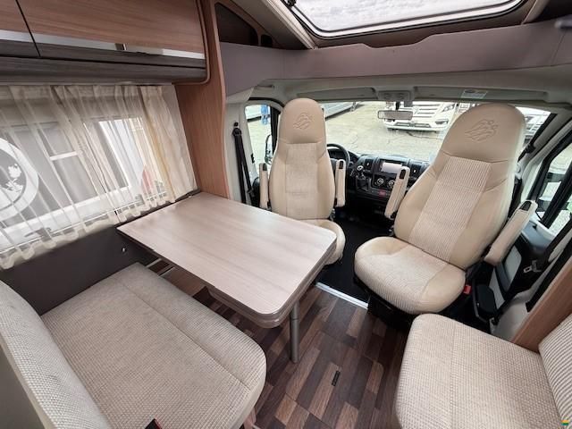 Knaus Sky-TI 650 MEG