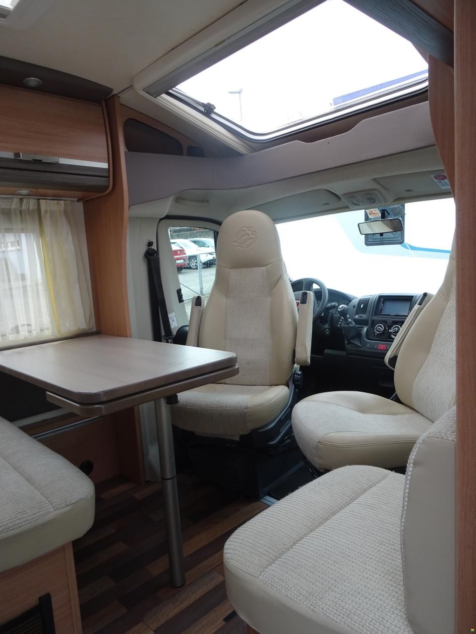 Knaus Sky-TI 650 MEG