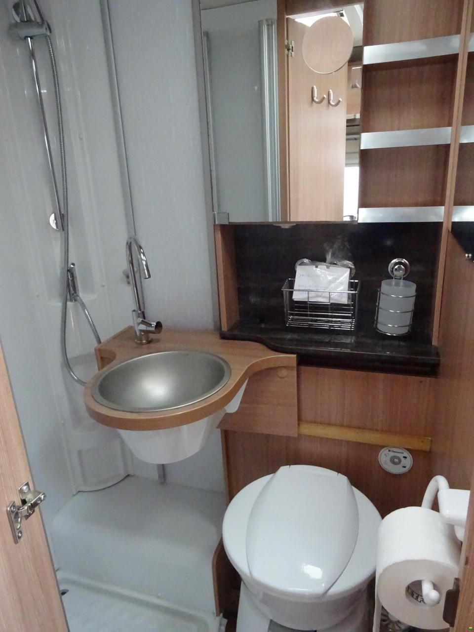 Knaus Sky-TI 650 MEG