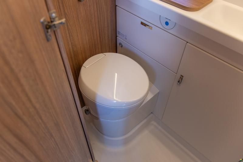 Weinsberg CaraBus 600 MQH Edition [Fire]