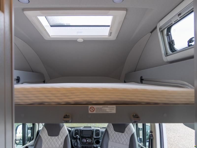 Weinsberg CaraBus Grey 600 MQH Edition [Fire]